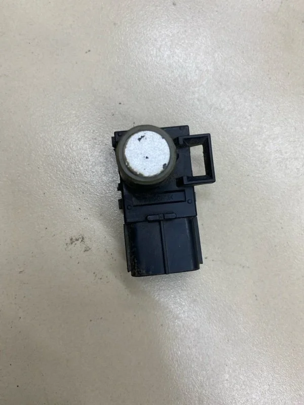 Датчик парковки Toyota Camry XV40