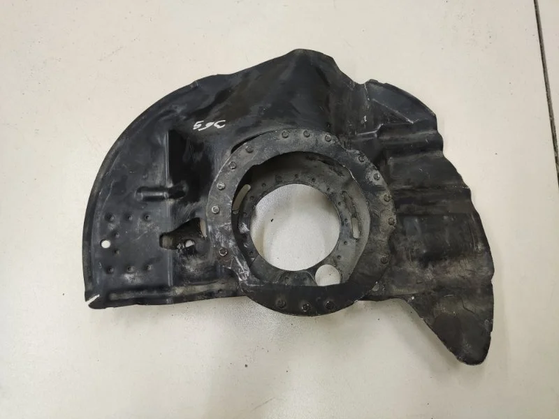 Пыльник тормозного диска передний правый BMW