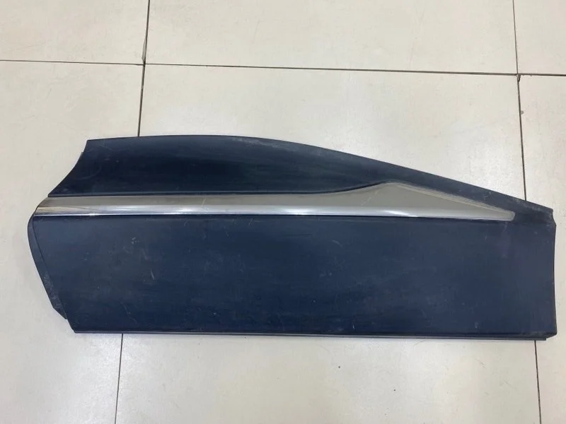 Молдинг двери задний левый Renault Kaptur