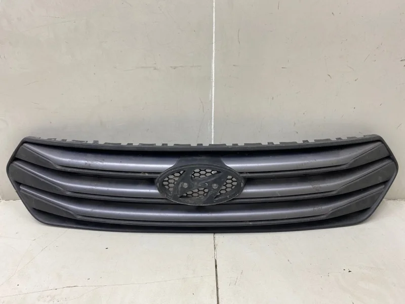 Решетка радиатора Hyundai Creta 1