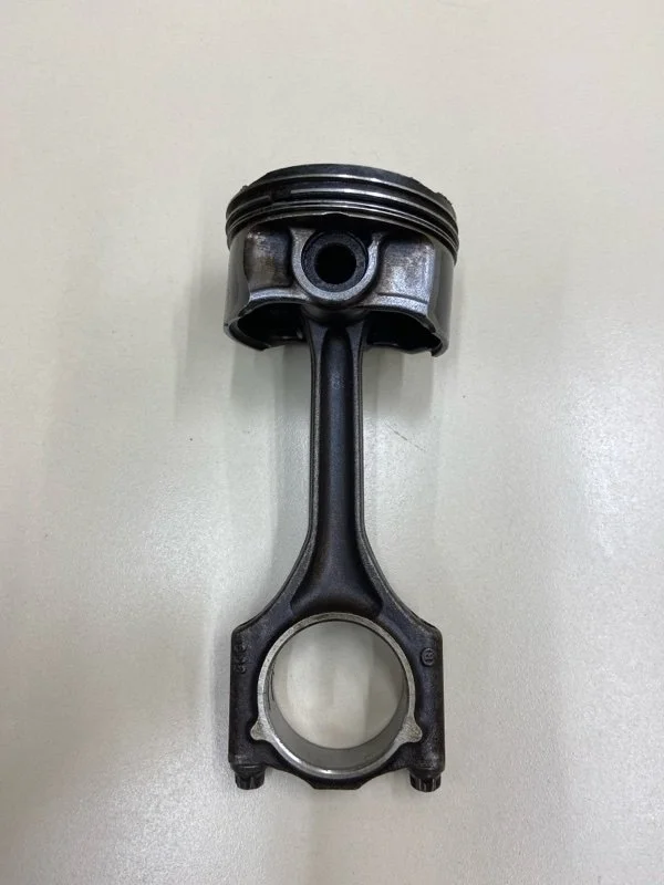 Поршень ДВС с шатуном BMW 3-Series E46 M54B25 2.5