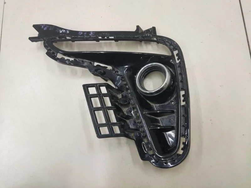 Решетка в бампер левая Kia Rio 4 FB До 2020