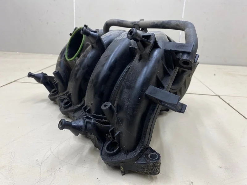 Коллектор впускной Skoda Octavia A7 CWVA 2018