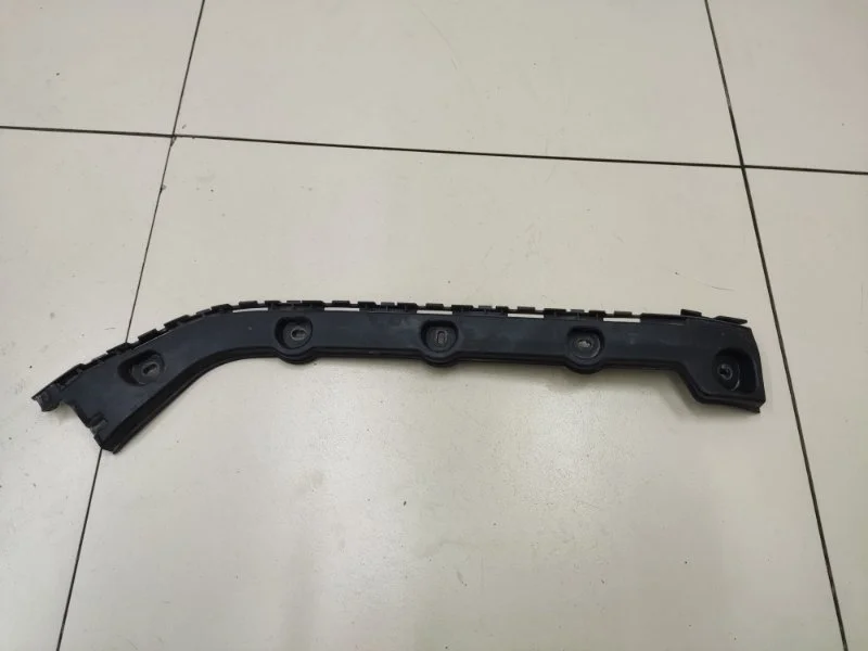 Кронштейн бампера задний левый Skoda Octavia A7