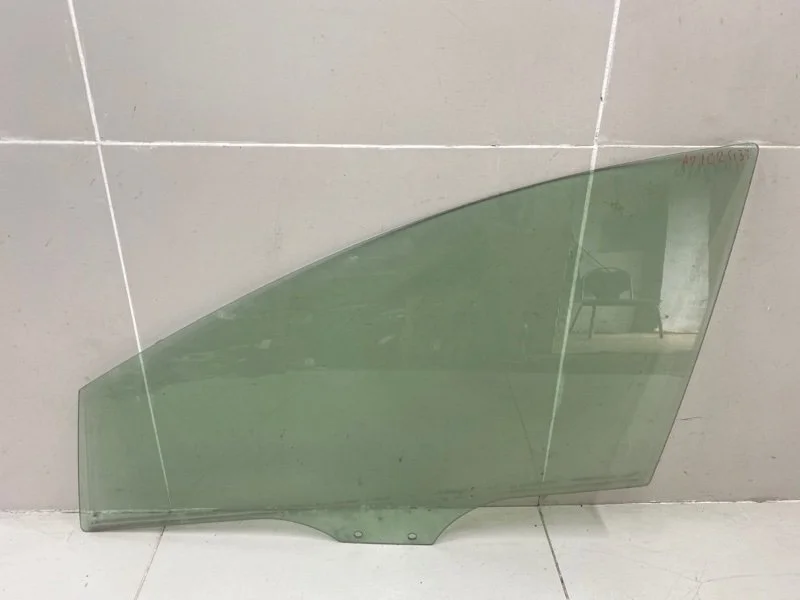 Стекло двери переднее левое Mazda CX-7 ER3P L3VDT