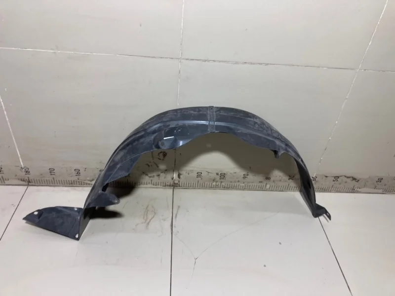 Локер передний правый Hyundai Getz TB