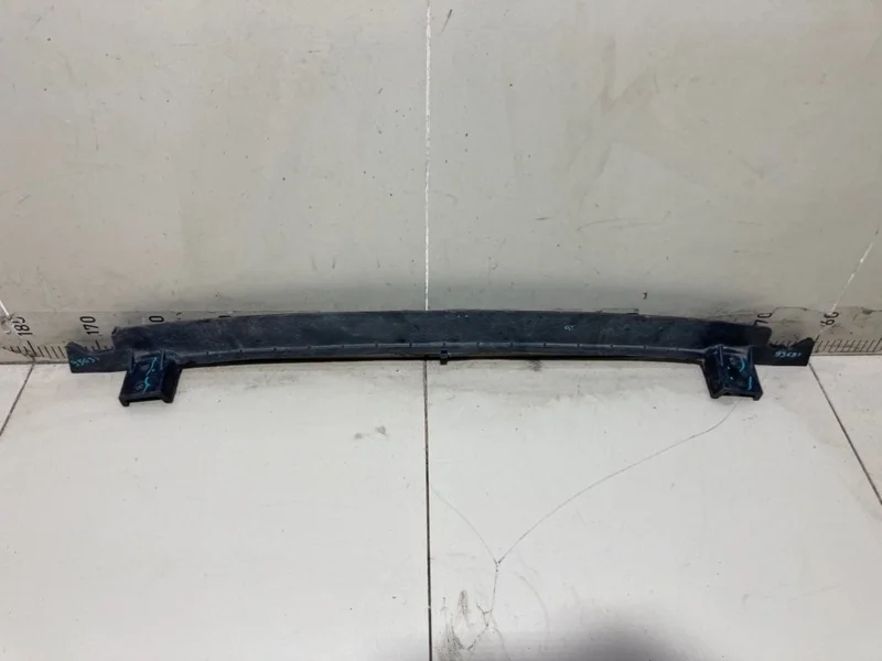 Усилитель бампера нижний передний Hyundai Creta 1