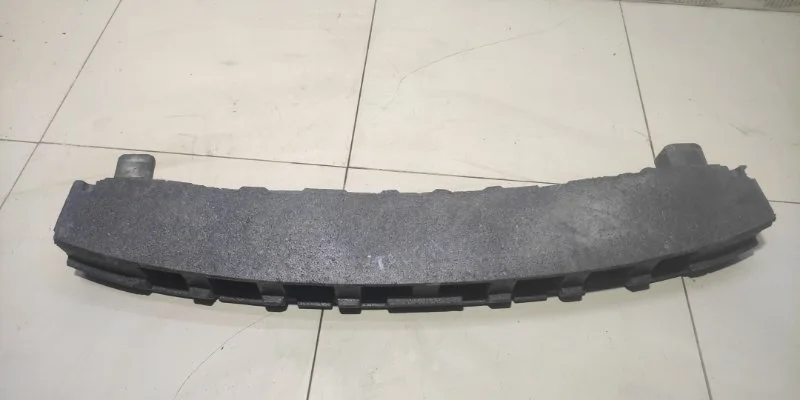 Наполнитель бампера задний Skoda Rapid 1