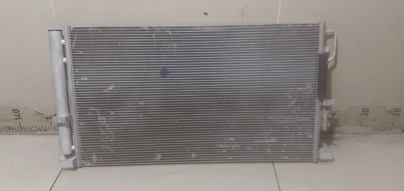 Радиатор кондиционера Hyundai Tucson 3 TL