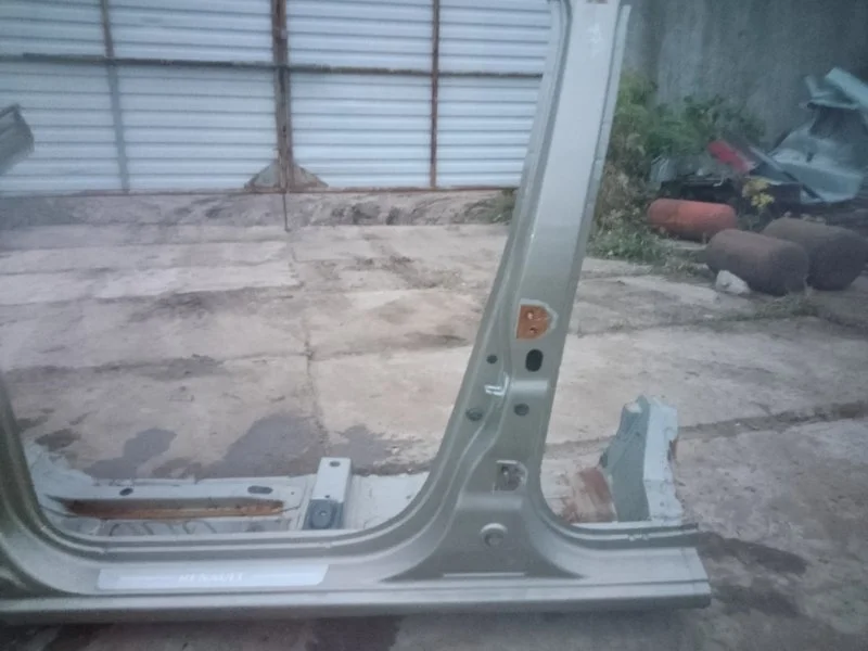 Порог со стойкой передний левый Renault Logan 2