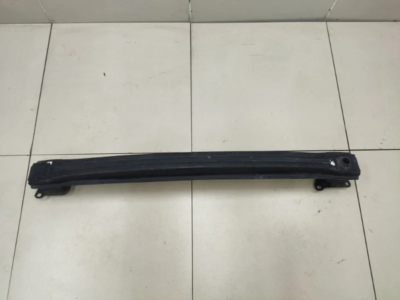 Усилитель бампера задний Skoda Yeti