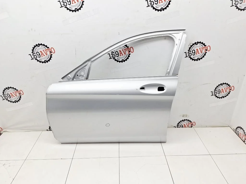 Дверь передняя левая Mercedes-Benz C-Class A2057200105 W205