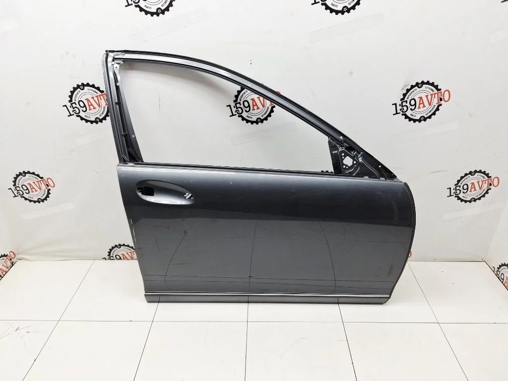 Дверь передняя правая Mercedes-Benz C-Class A2047200205 W204