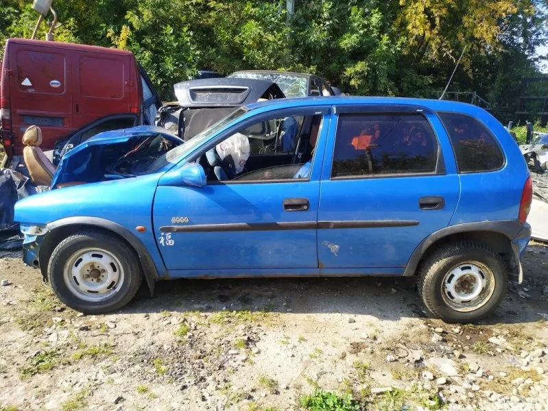 Продажа Opel Corsa 1.4 (86Hp) (C14SEL) FWD MT по запчастям
