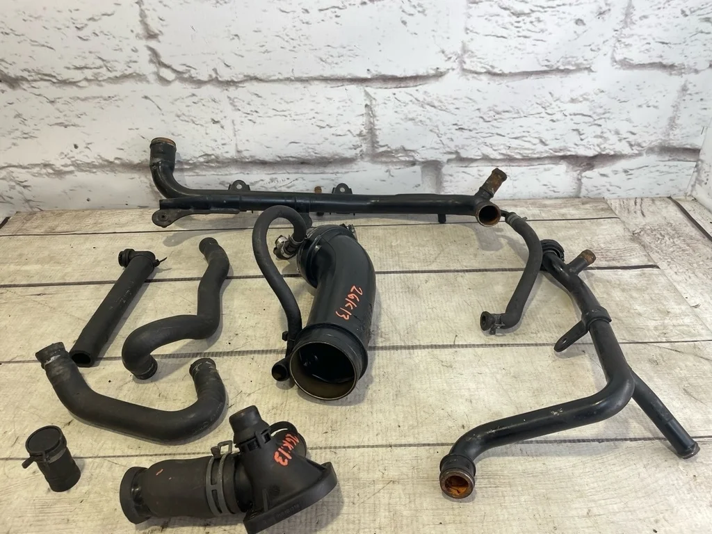 Комплект патрубков VW Passat 1997 B5