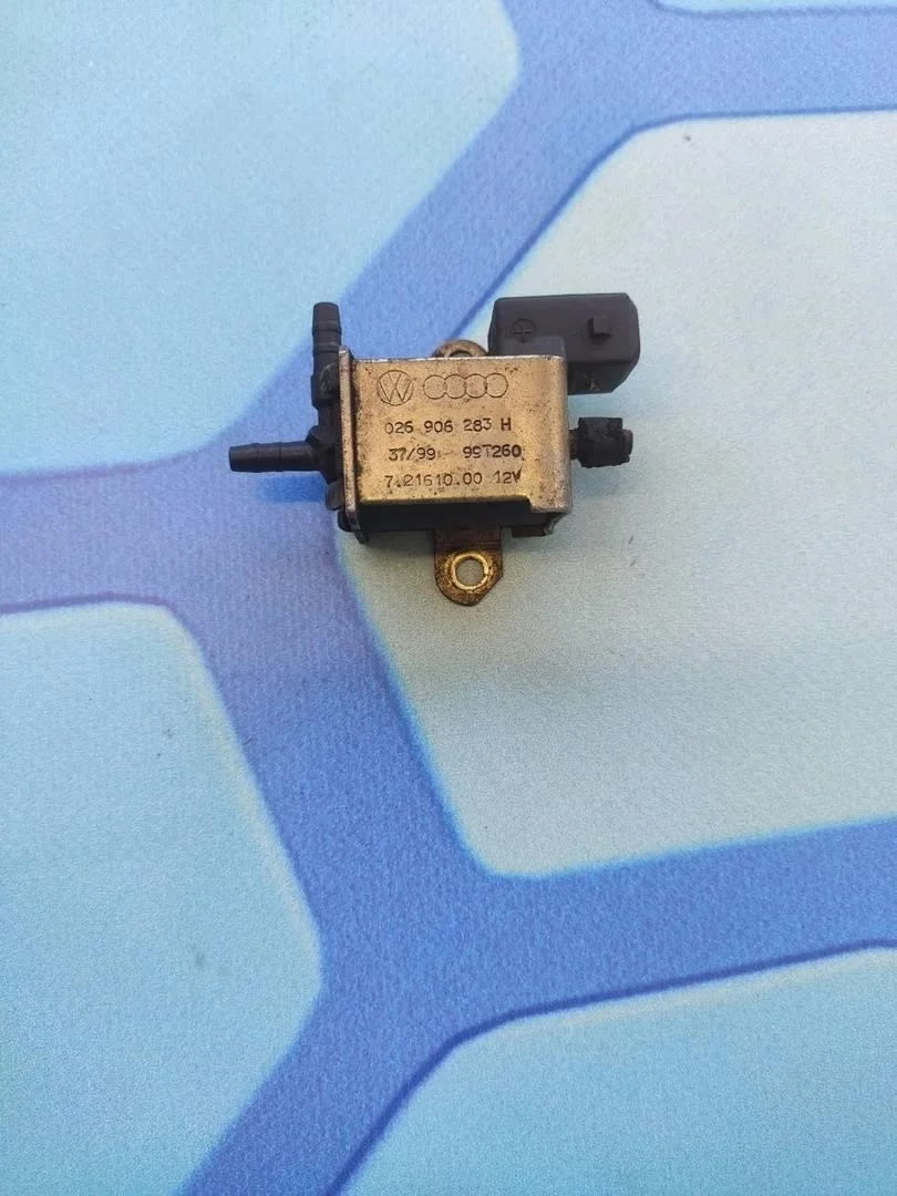 Клапан перепускной VW Passat 2001 B5+