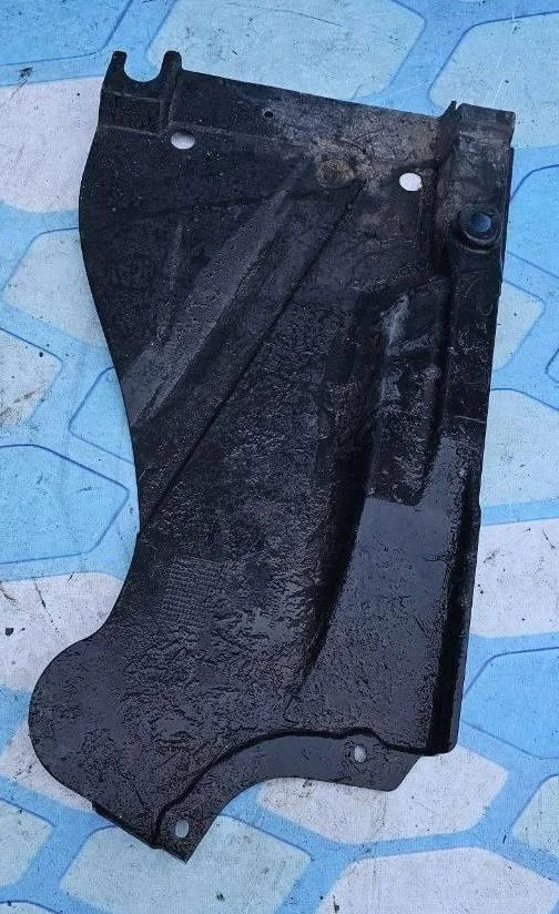 Облицовка днища Audi A4 2001 B6