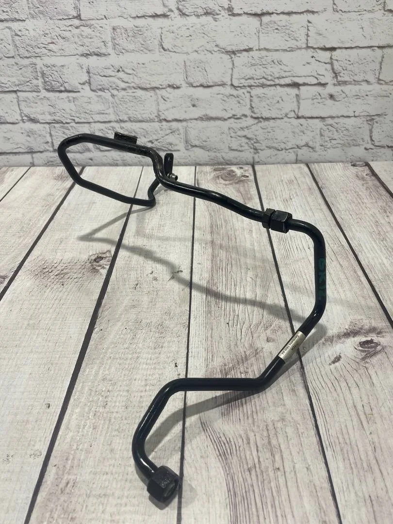 Трубка системы охлаждения акпп Audi A4 2003 B6