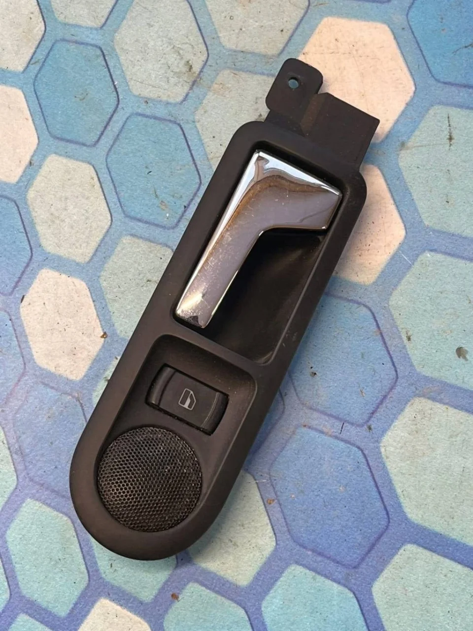 Ручка двери внутренняя задняя левая VW Passat 2003 B5+