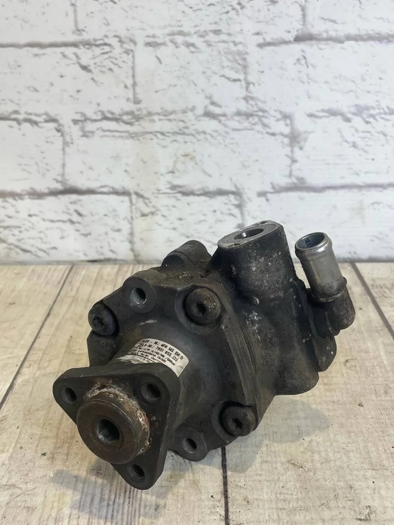 Насос гидроусилителя Audi A4 2004 B8