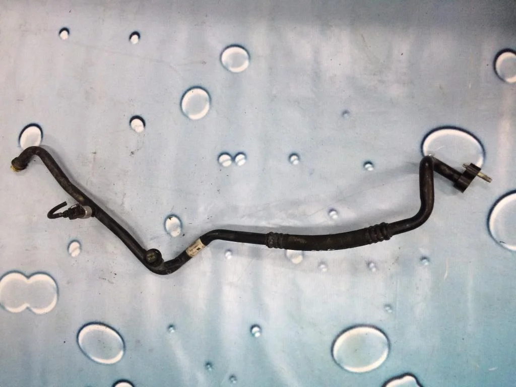 Трубка кондиционера Volvo S40 2004