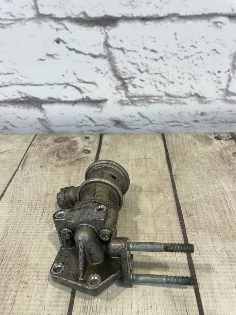 Клапан егр Skoda Octavia 2005 A5