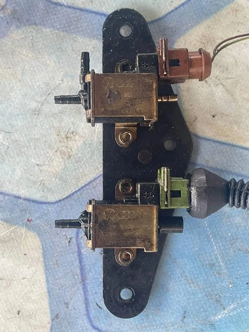 Клапан перепускной VW Passat 2005 B5+