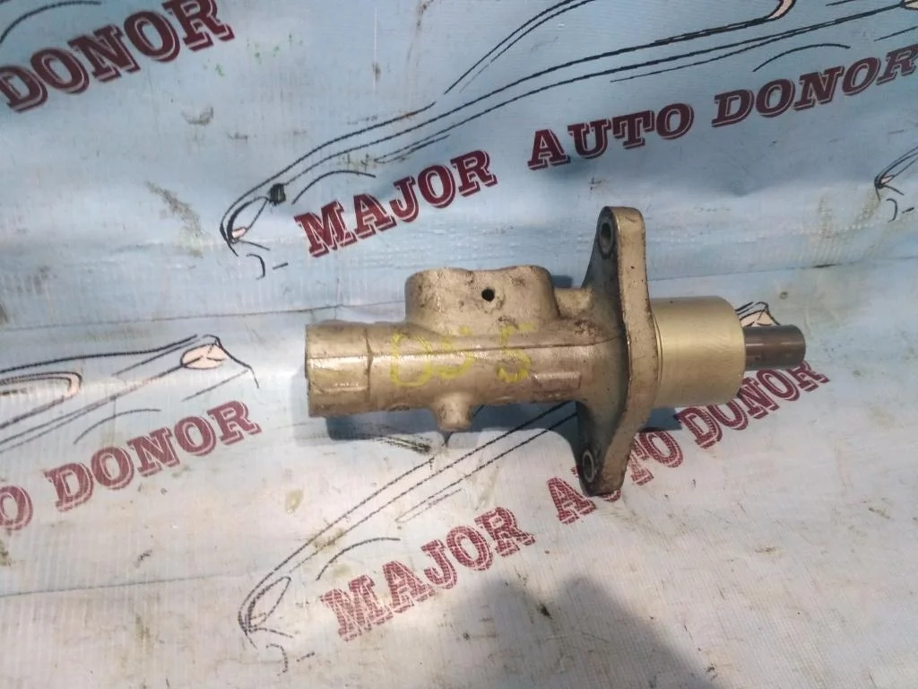 Цилиндр тормозной главный Ford Focus 2 2005