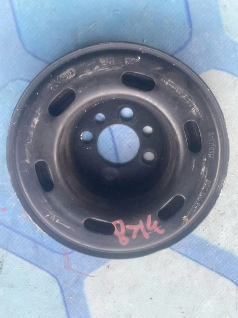 Шкив коленвала VW Touran 2006