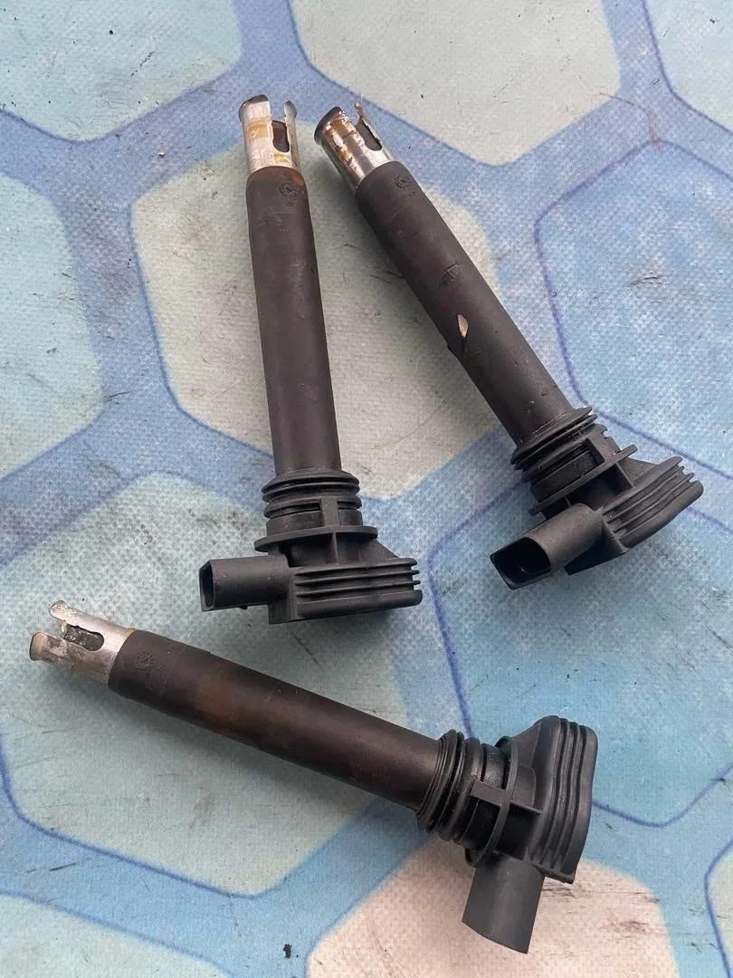 Катушка зажигания VW Touran 2006