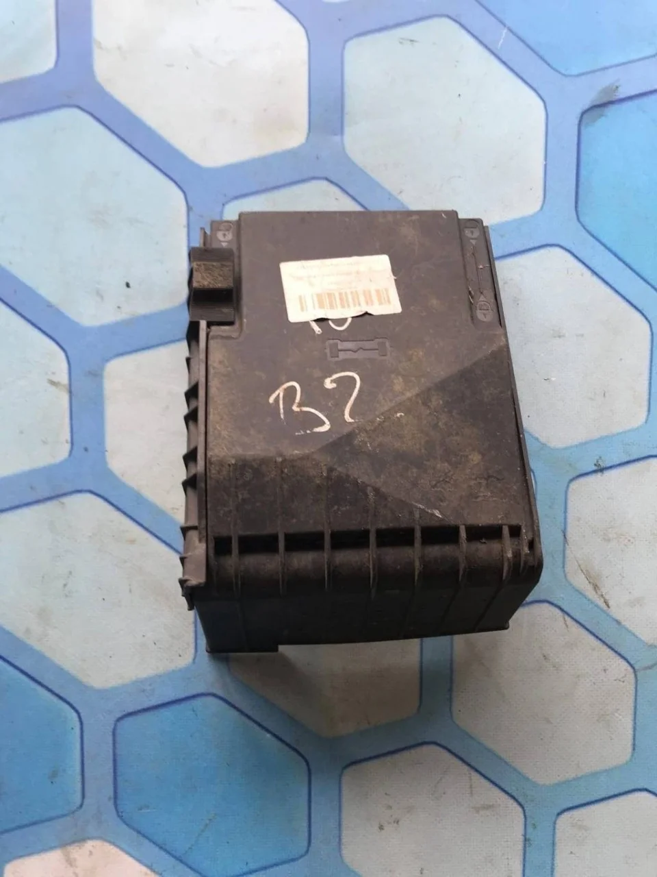 Крышка блока предохранителей VW Passat 2006 B6