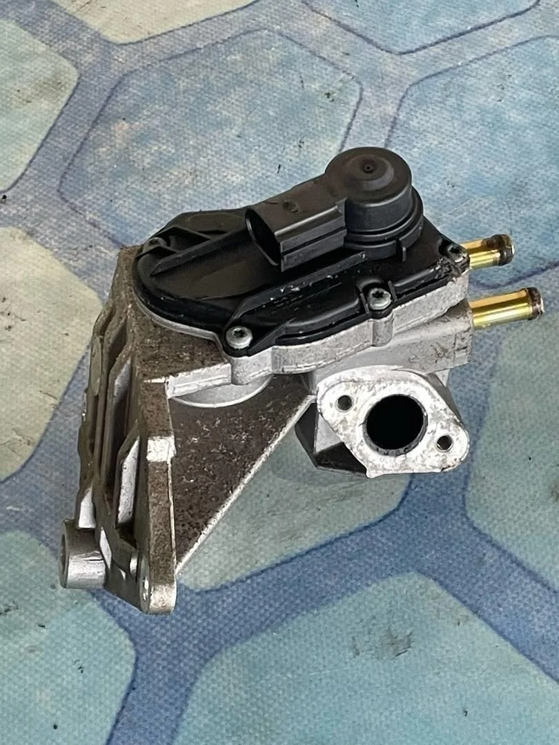 Клапан егр VW Passat 2007 B6