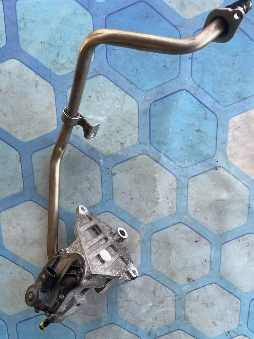 Клапан егр VW Passat 2007 B6