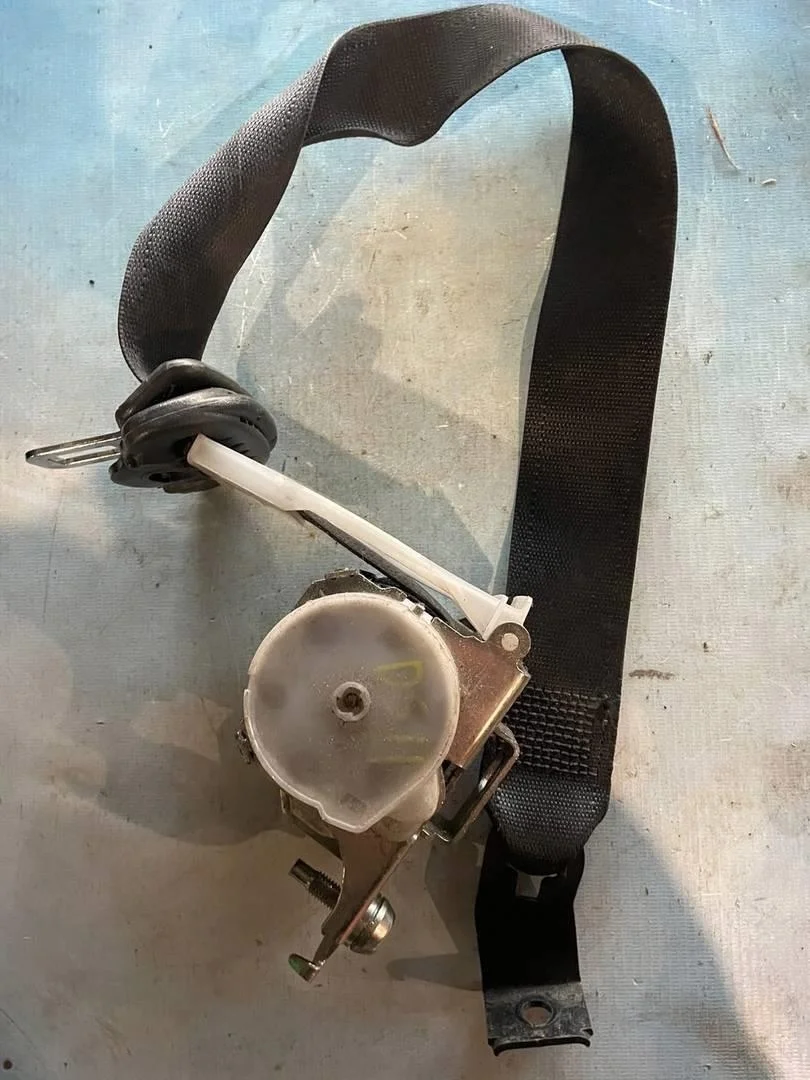 Ремень безопасности передний правый Opel Vectra 2007