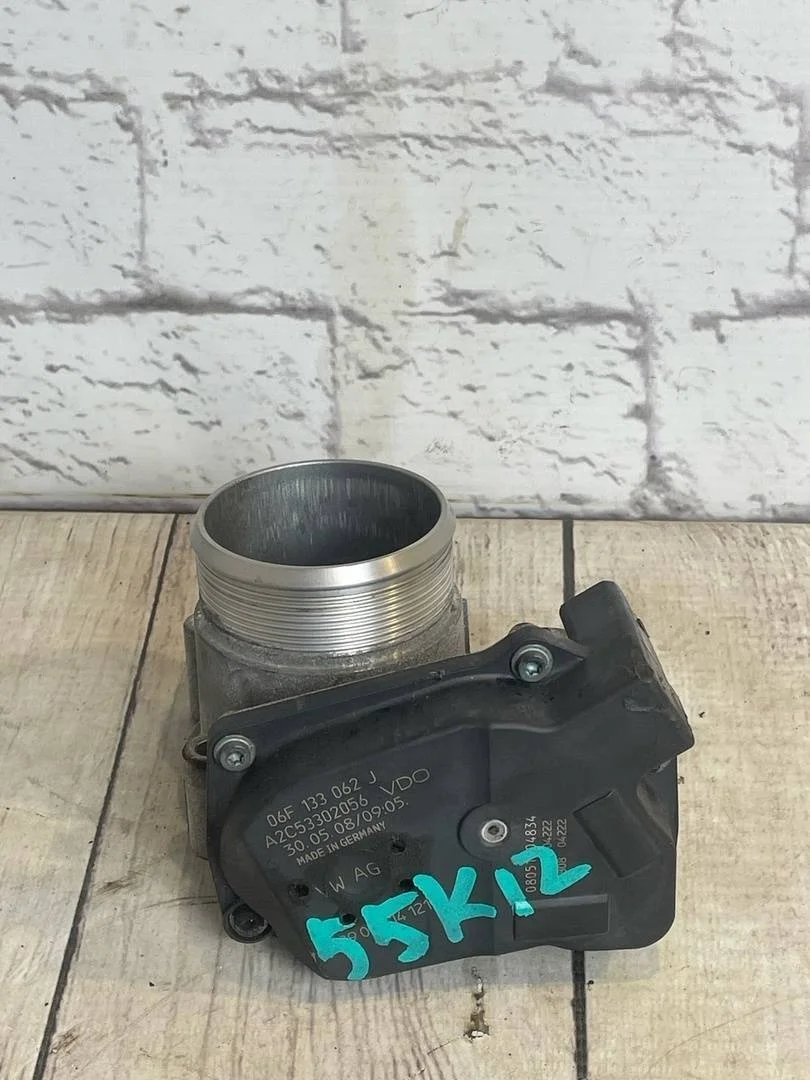 Дроссельная заслонка VW Passat 2008 B6