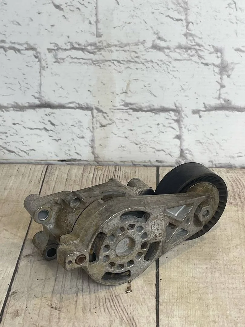 Ролик натяжителя ремня VW Passat 2008 B6