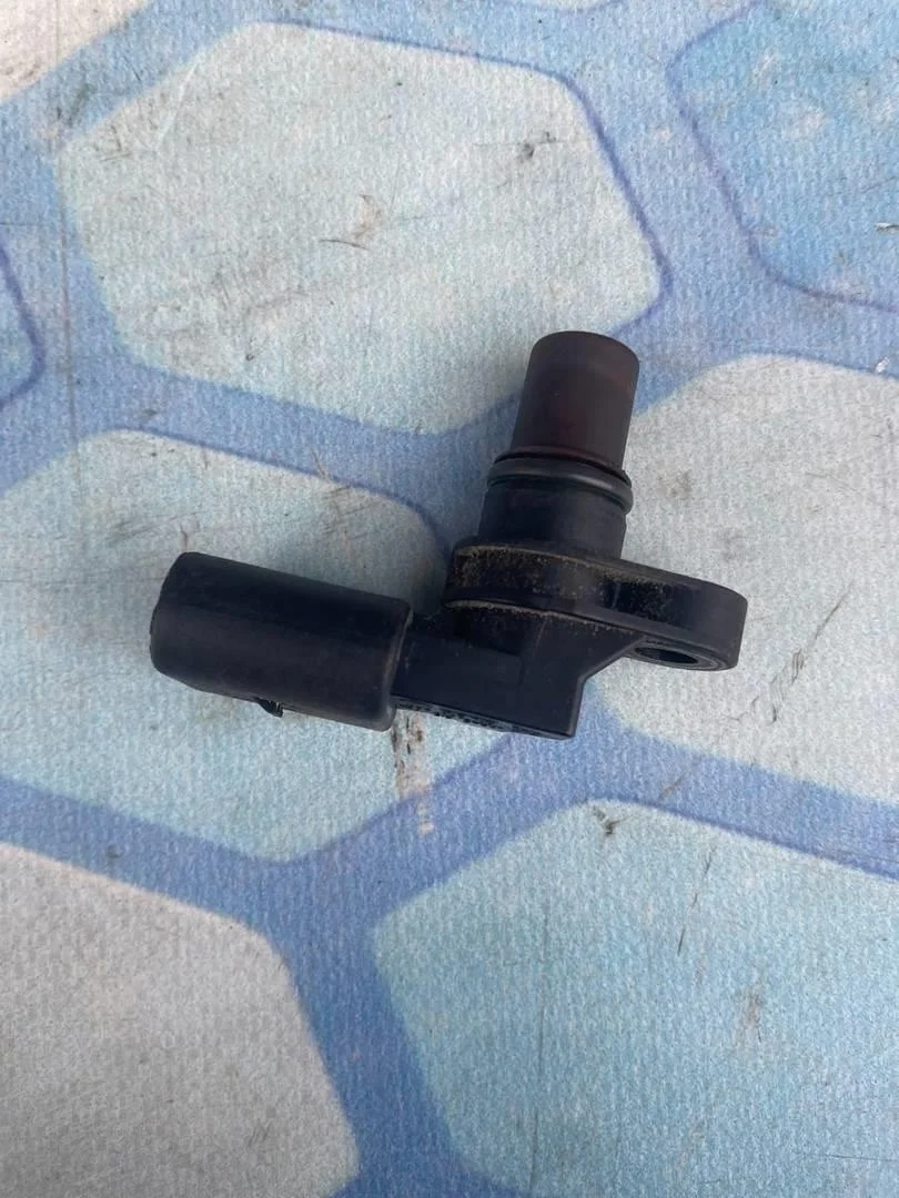 Датчик положения распредвала Audi A6 2008 C6