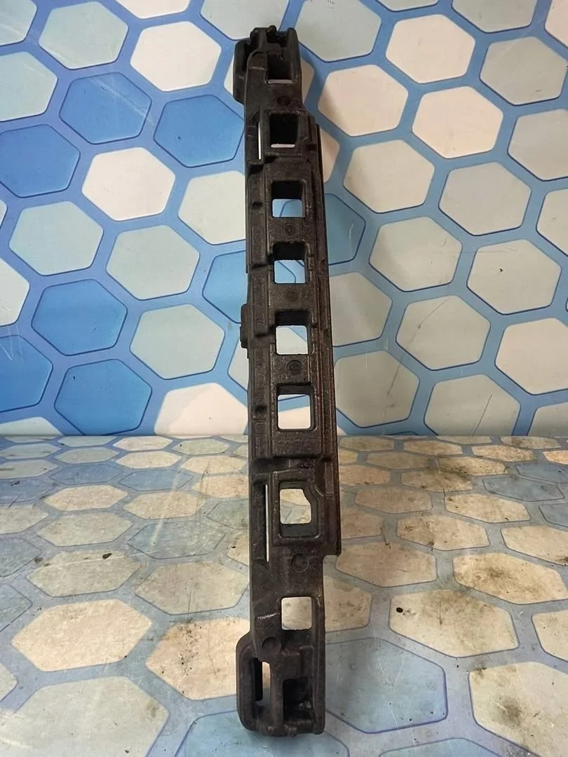 Пенопласт в бампер VW Passat 2008 B6