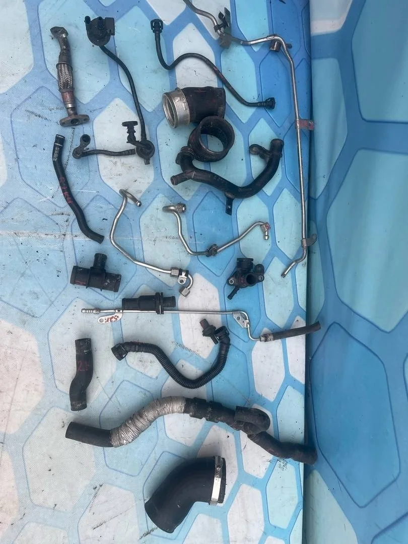 Комплект патрубков Skoda Superb 2 2008