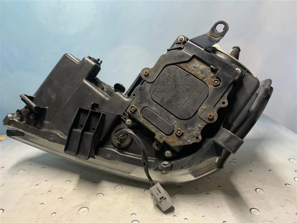 Блок розжига xenon Lexus RX 400h 2008