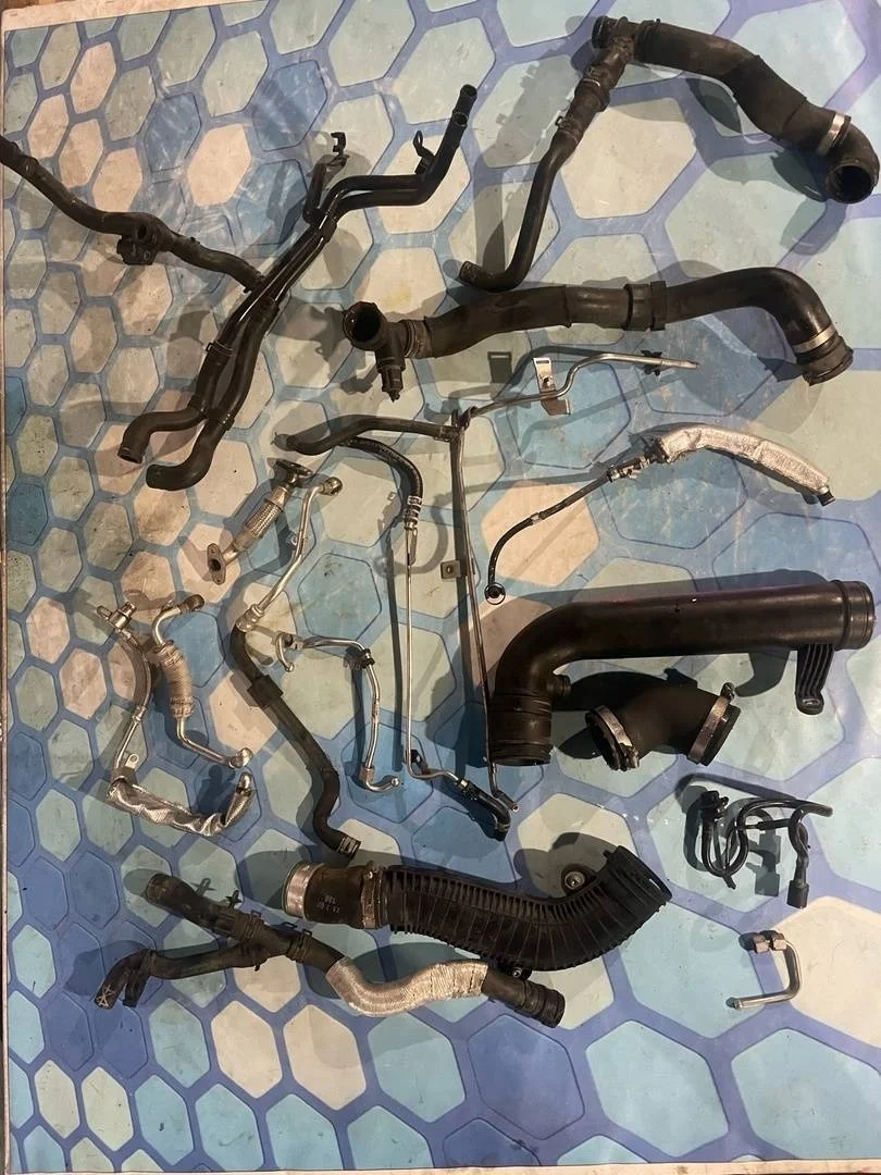 Комплект патрубков VW Passat 2009 B6