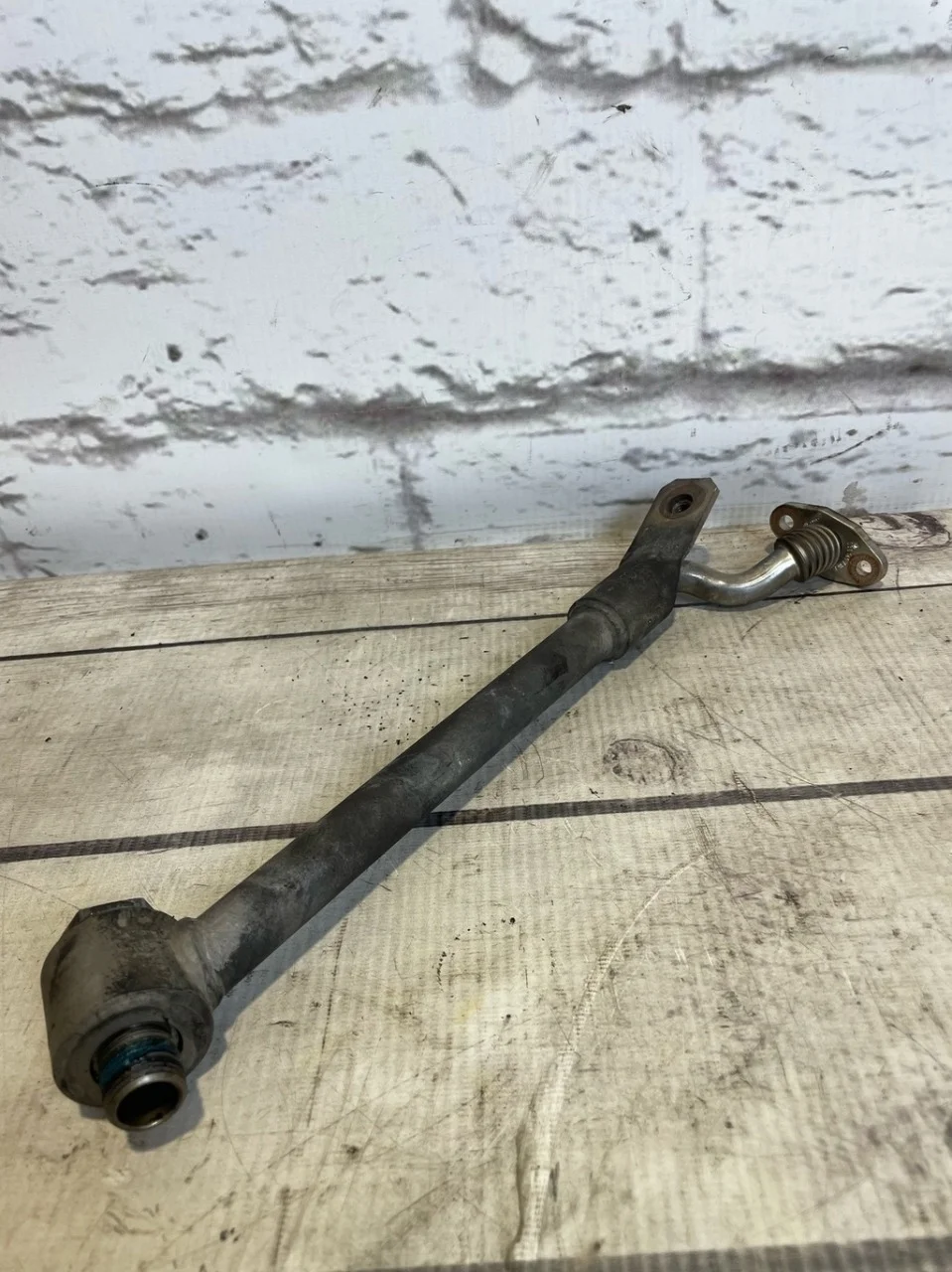 Трубка турбины VW Passat 2009 B6