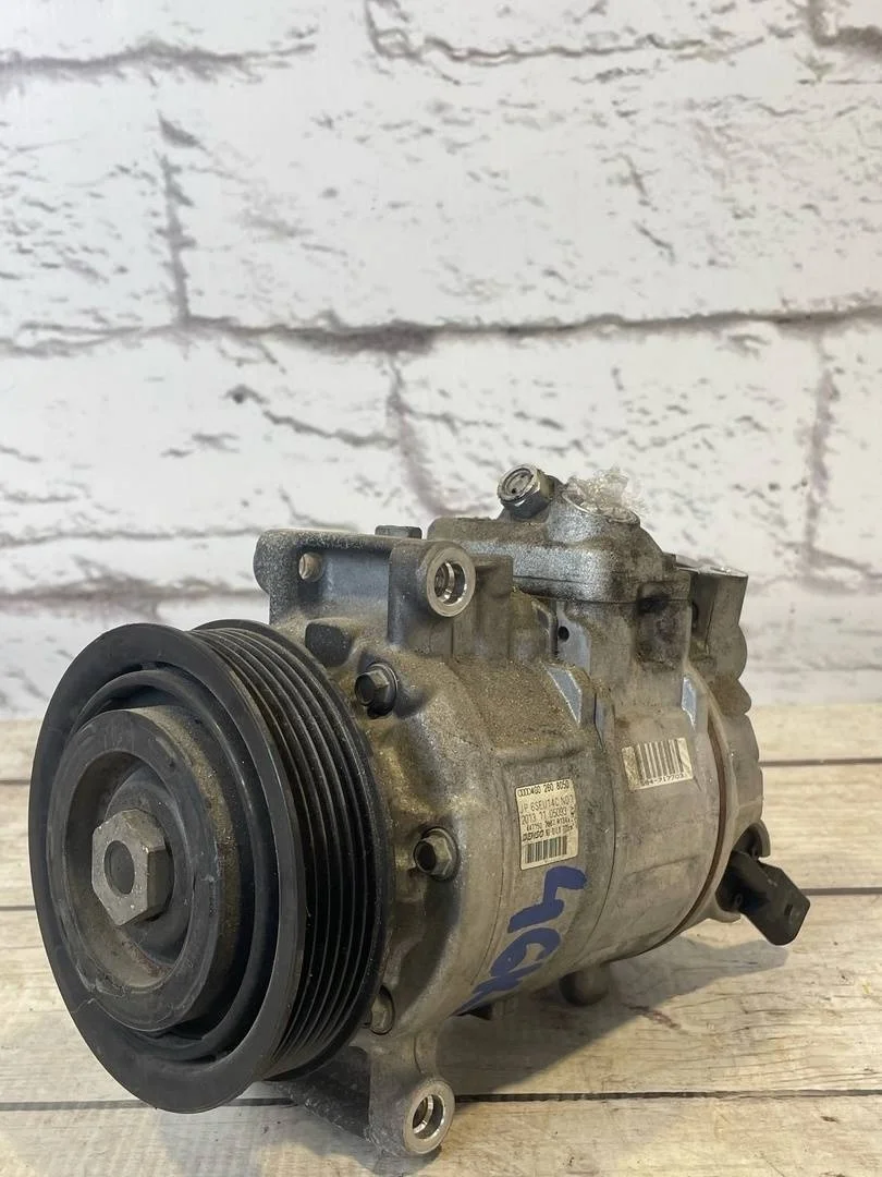 Компрессор кондиционера Audi A4 2009 B8 Allroad