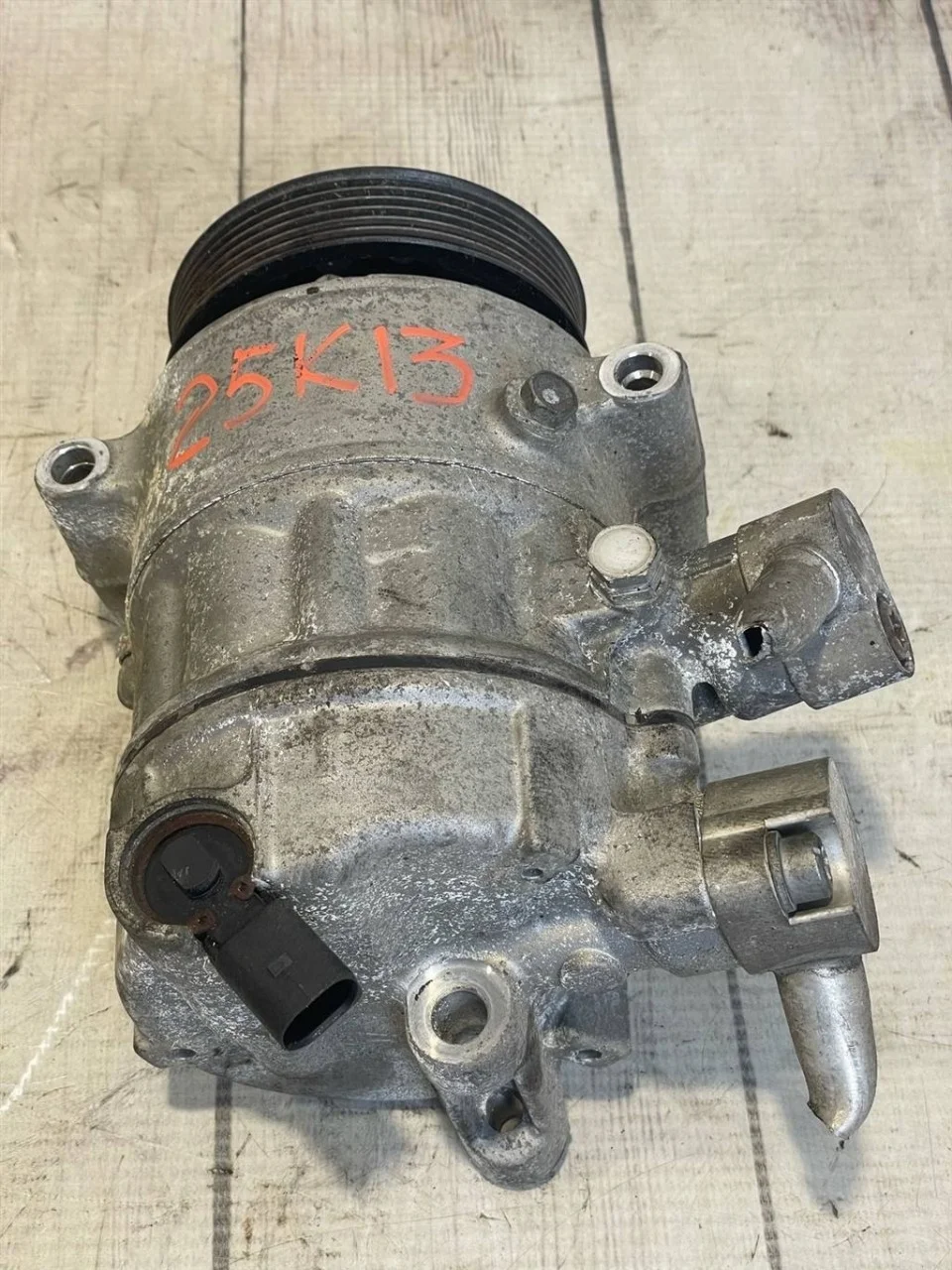 Компрессор кондиционера Skoda Octavia 2009 A5