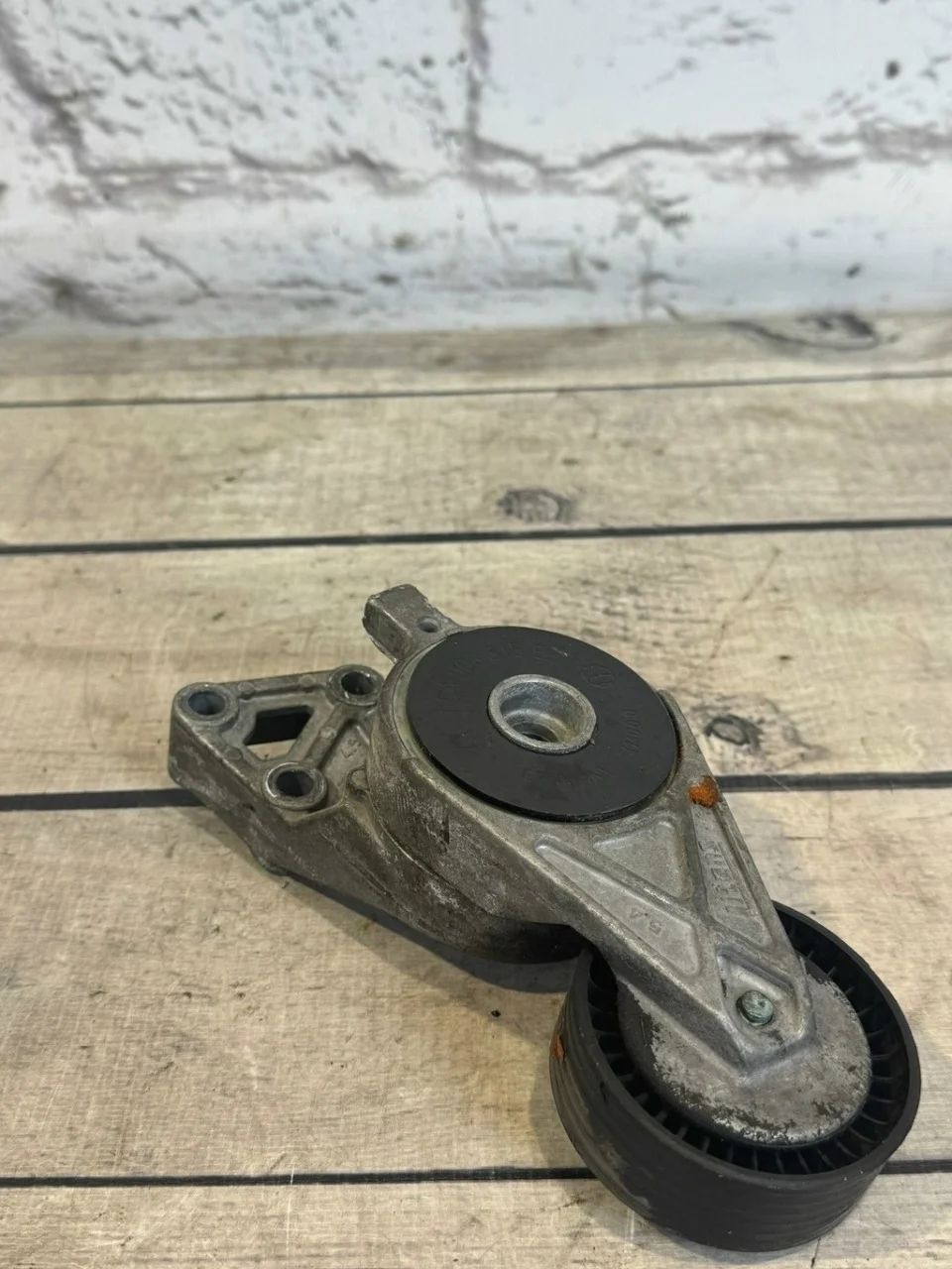 Ролик натяжителя ремня Skoda Octavia 2009 A5