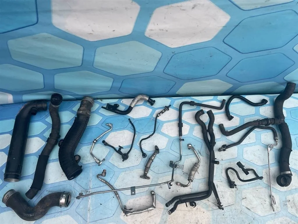 Комплект патрубков VW Passat 2009 B6