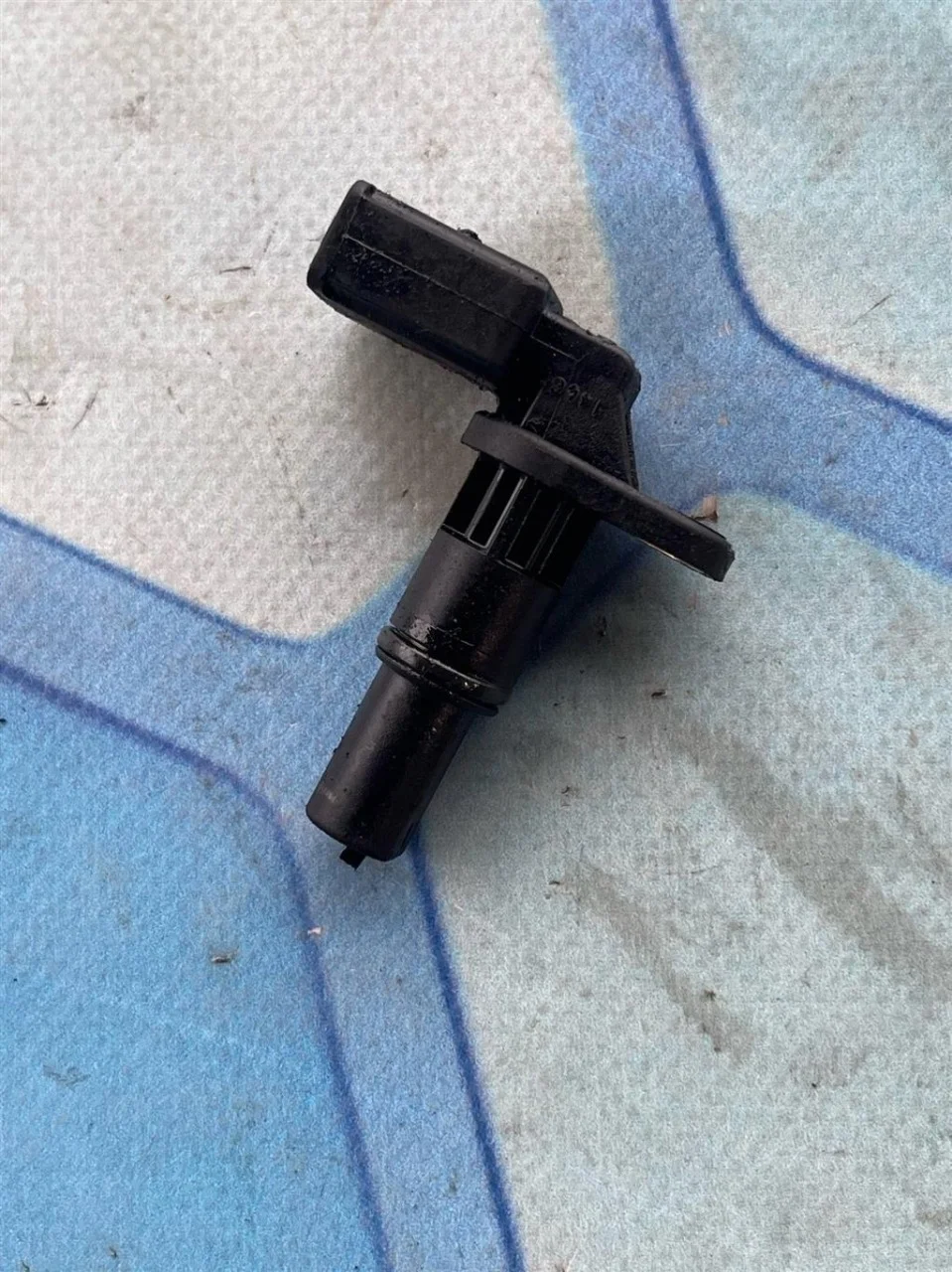 Датчик положения распредвала Skoda Octavia 2009 A5