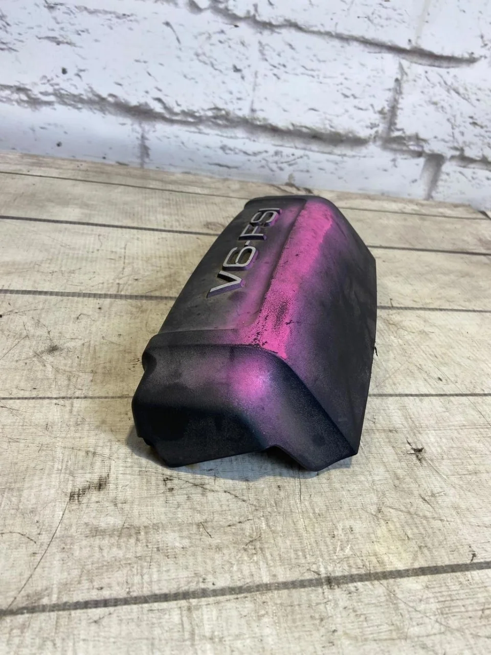 Накладка двигателя декоративная Audi A6 2010 C6