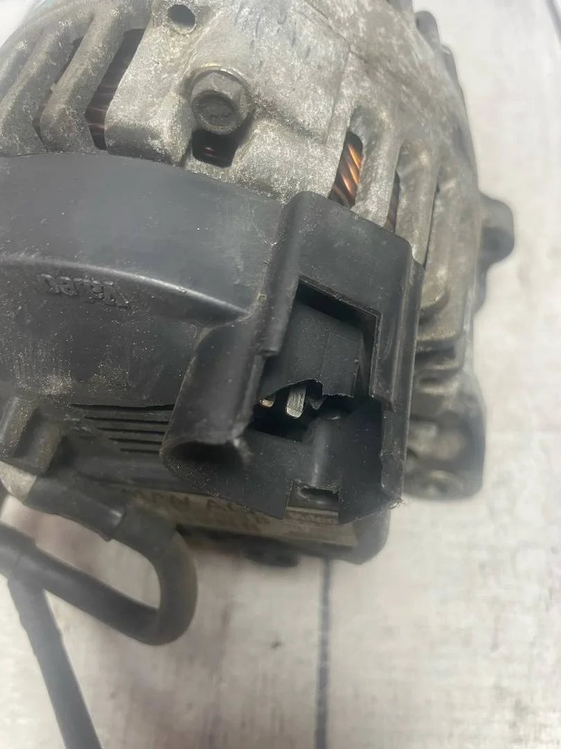 Генератор Skoda Fabia 2 2010