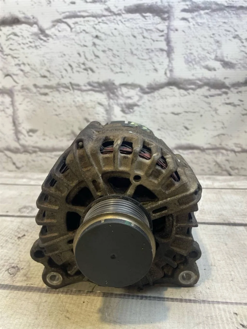 Генератор Audi Q7 2010 4L